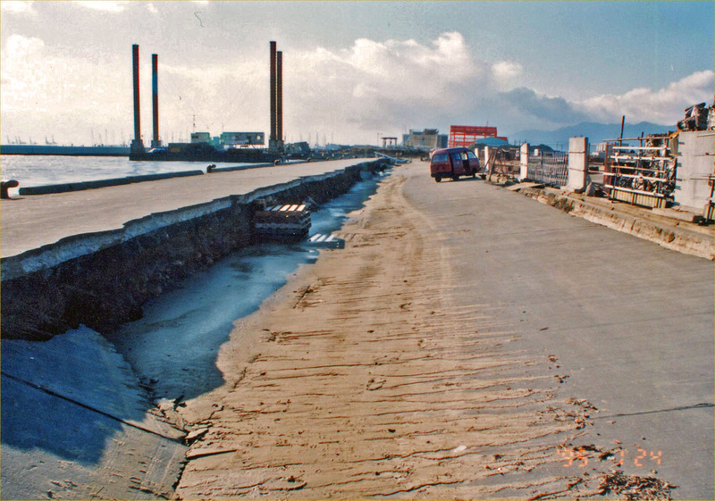 1995年1月24日 西宮浜２丁目付近