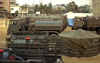 1995年2月10日　香櫨園小学校　自衛隊車両