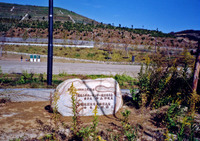 1999年11月　名塩仮設住宅の思い出植樹　記念碑建立　